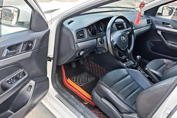 Volkswagen Lavida 2020 #16 Volkswagen Lavida 2020 car image #16