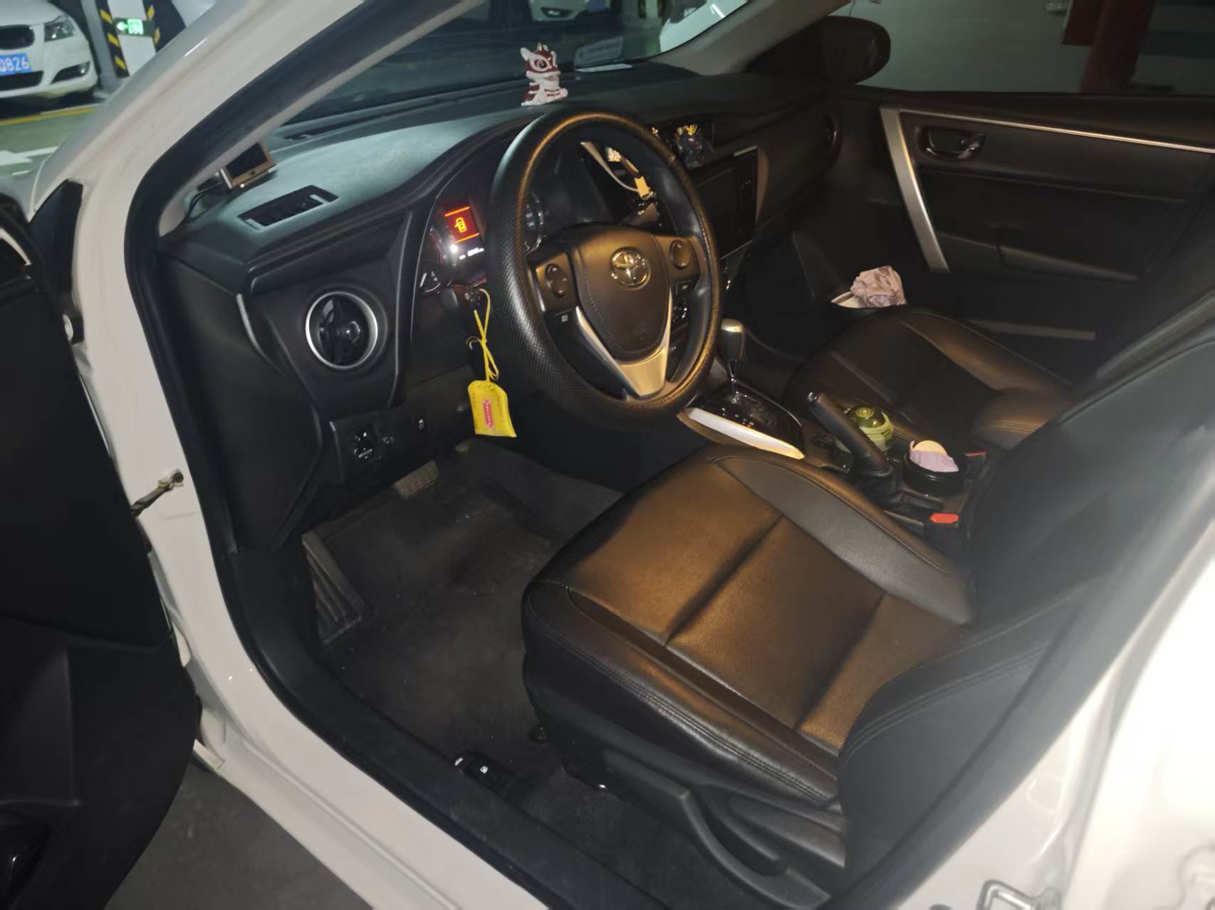 Toyota Corolla 2017 #3 Toyota Corolla 2017 car image #3
