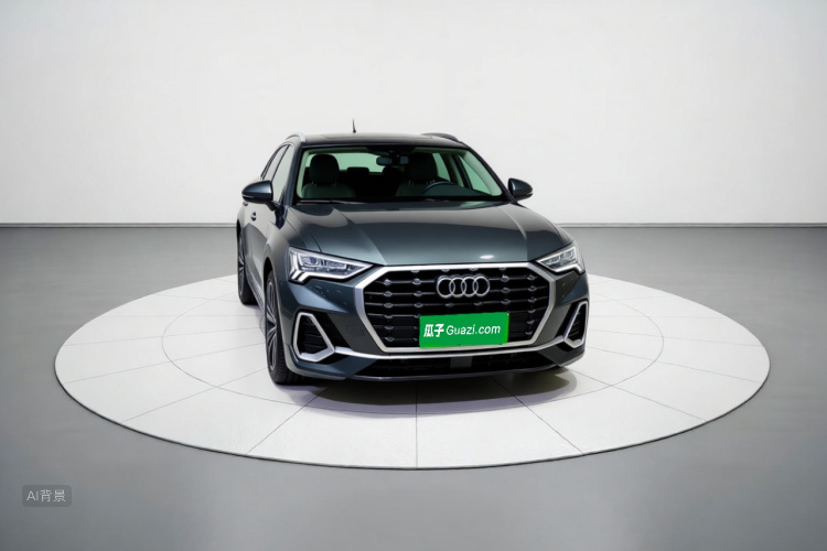 Audi Q3 2021 car image #3