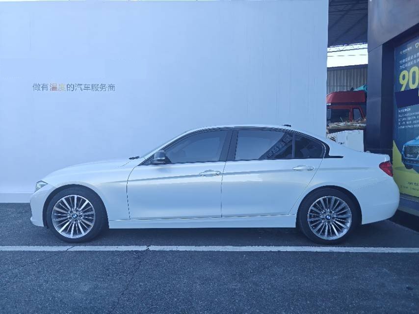 BMW 3 Series 2019 imagen de coche #3
