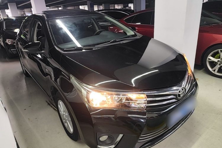Toyota Corolla 2015 immagine di auto #6
