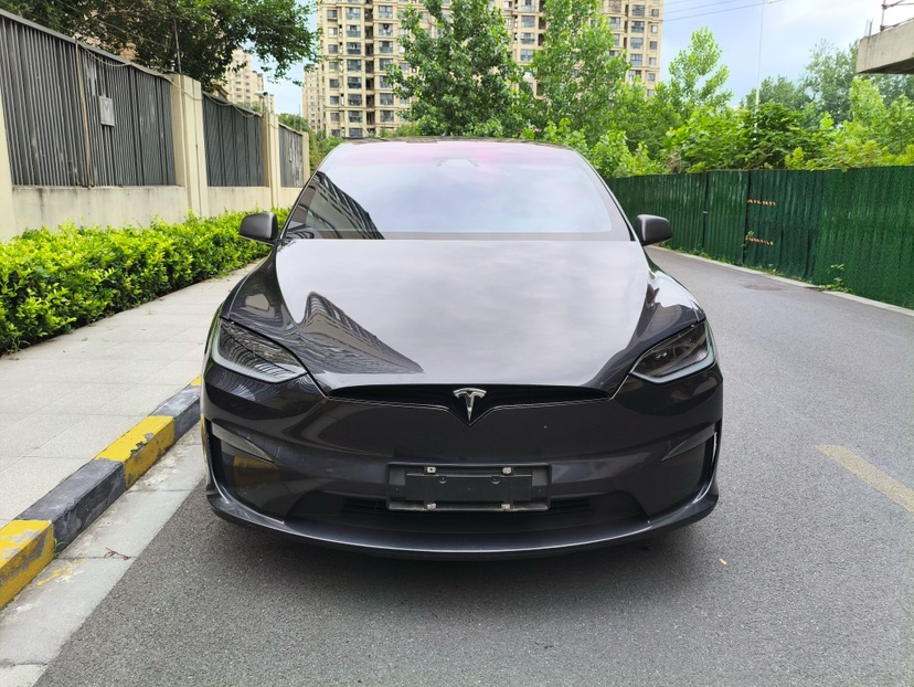 Tesla Model X 2023 #4 Tesla Model X 2023 car image #4