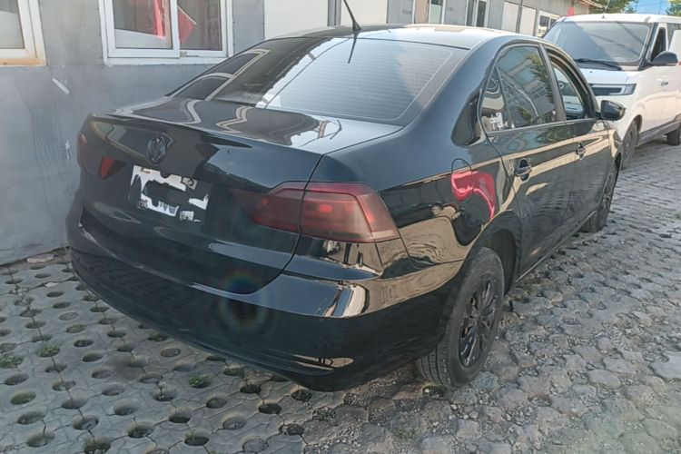 Volkswagen Santana 2018 car image #7