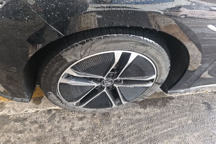 BYD Han 2021 car image #9