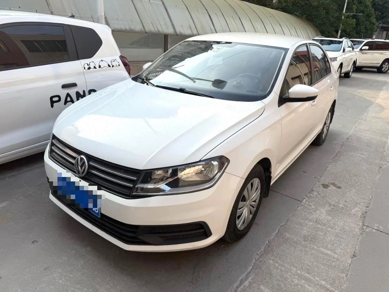 Volkswagen Santana 2019 car image 