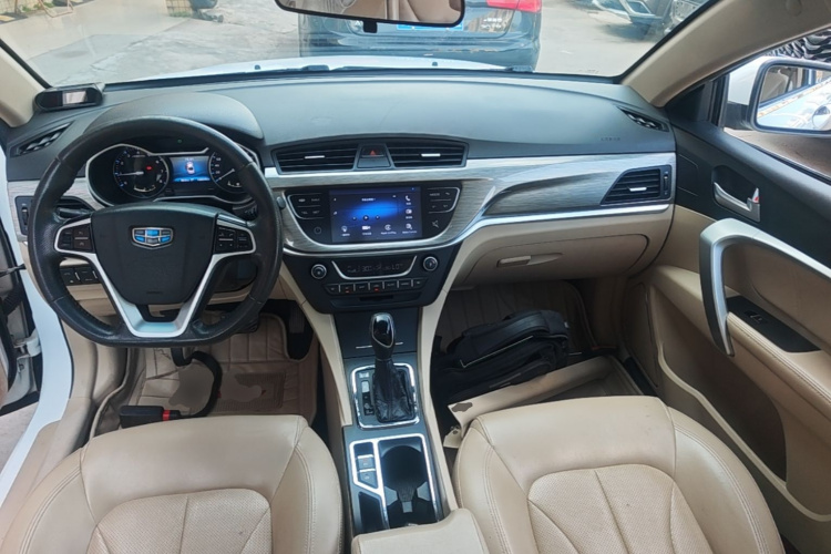 GEELY Emgrand 2017 image de voiture #10