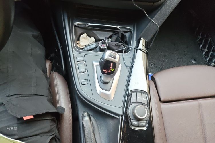 BMW 3 Series 2018 #16 BMW 3 Series 2018 car image #16
