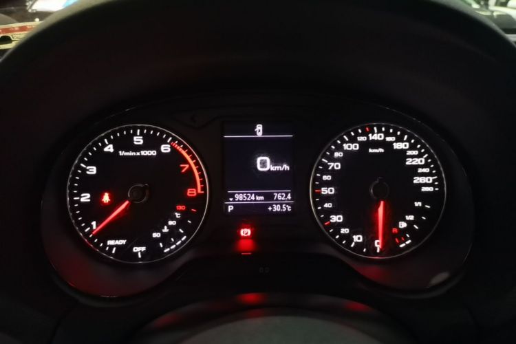 Audi A3 2017 immagine di auto #12