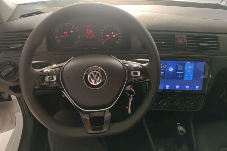 Volkswagen Santana 2022 car image #11