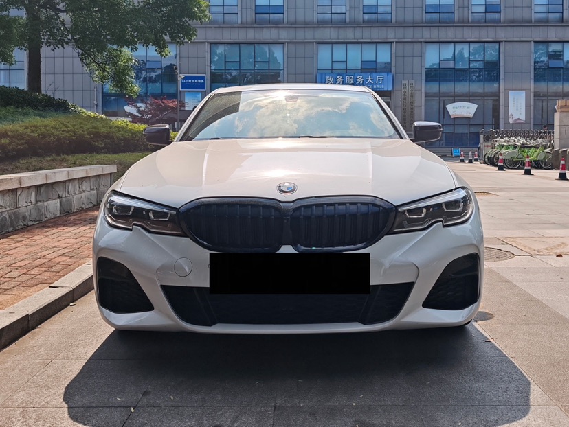 BMW 3 Series 2021 #2 BMW 3 Series 2021 car image #2