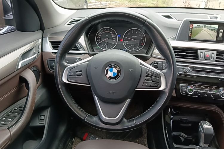 BMW X1 2017 #15 BMW X1 2017 صورة سيارة #15