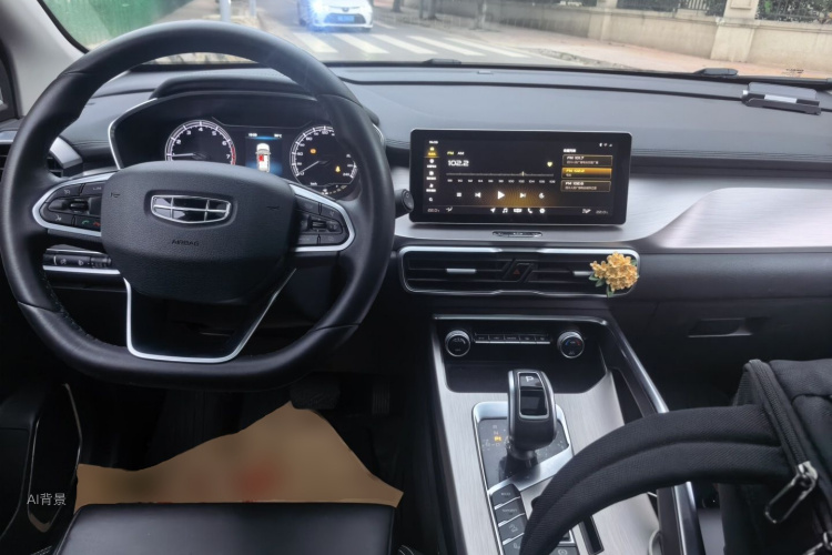 GEELY Coolray 2019 #11 GEELY Coolray 2019 car image #11