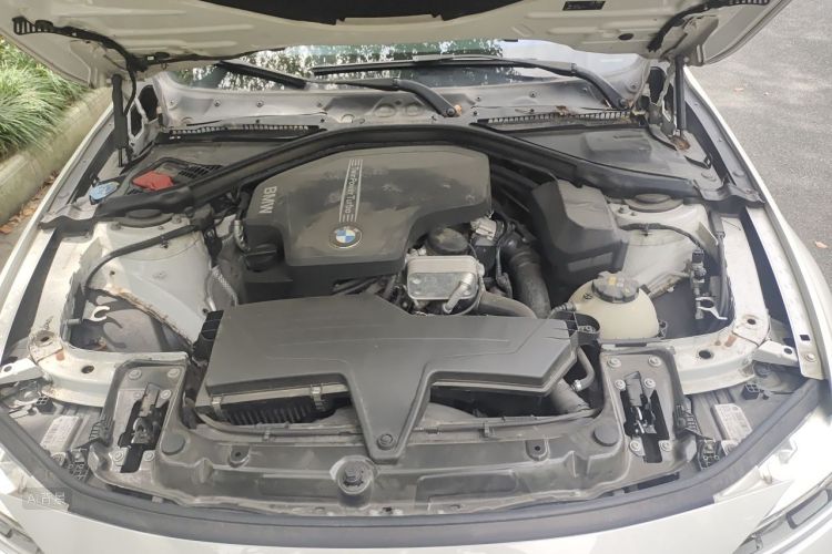 BMW 3 Series 2016 #22 BMW 3 Series 2016 immagine di auto #22