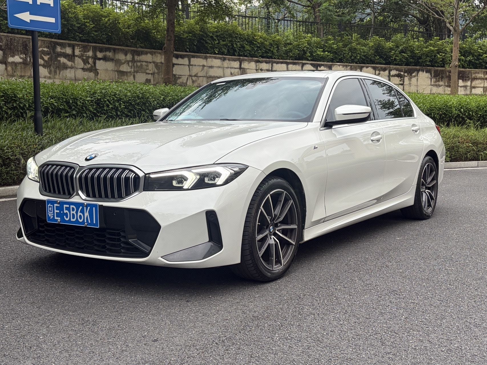 BMW 3 Series 2024 BMW 3 Series 2024 car image