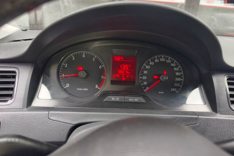 Volkswagen Santana 2015 car image #13