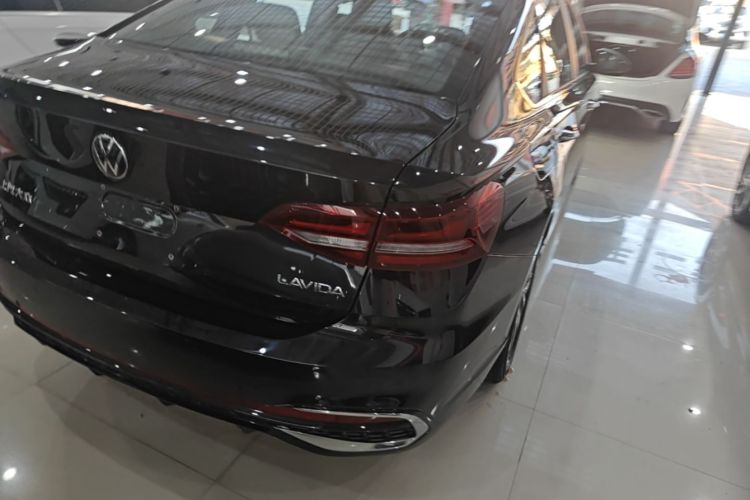 Volkswagen Lavida 2025 car image #8