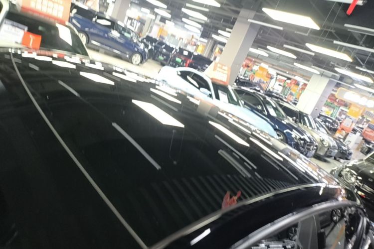 Tesla Model Y 2021 car image #25