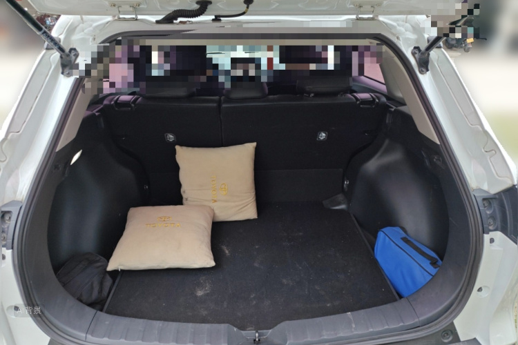 Toyota Corolla Cross 2022 изображение автомобиля #21