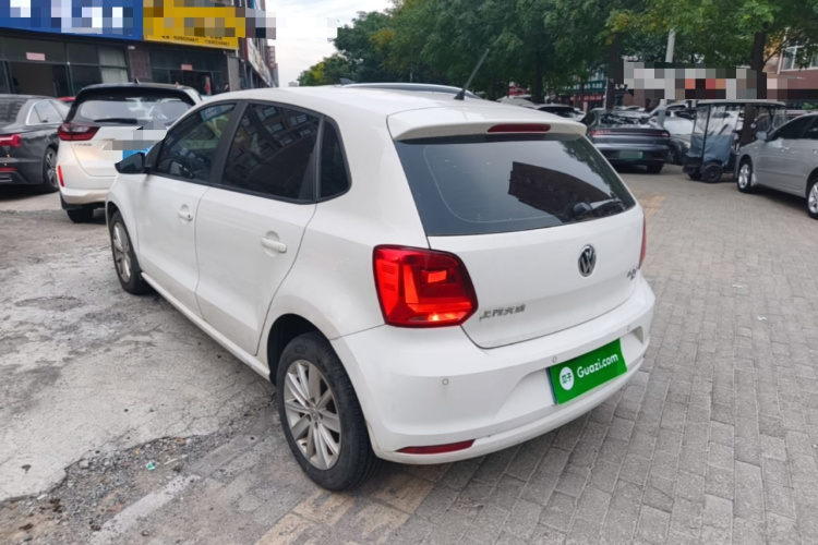 Volkswagen Polo 2015 #5 Volkswagen Polo 2015 car image #5