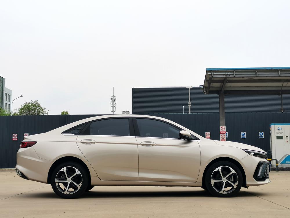 GEELY Emgrand L 2022 car image #8