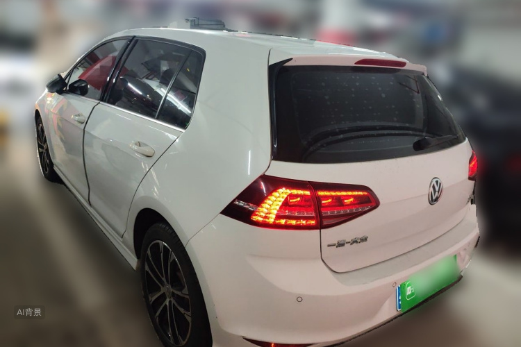 Volkswagen Golf 2017 car image #5