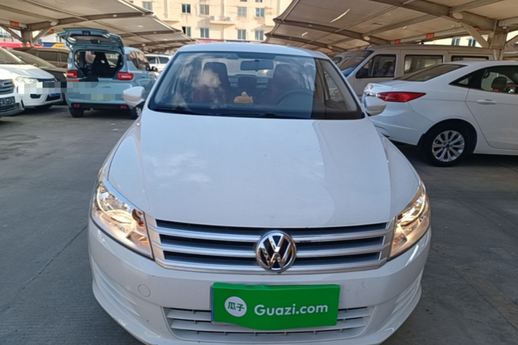 Volkswagen Santana 2016 car image #3
