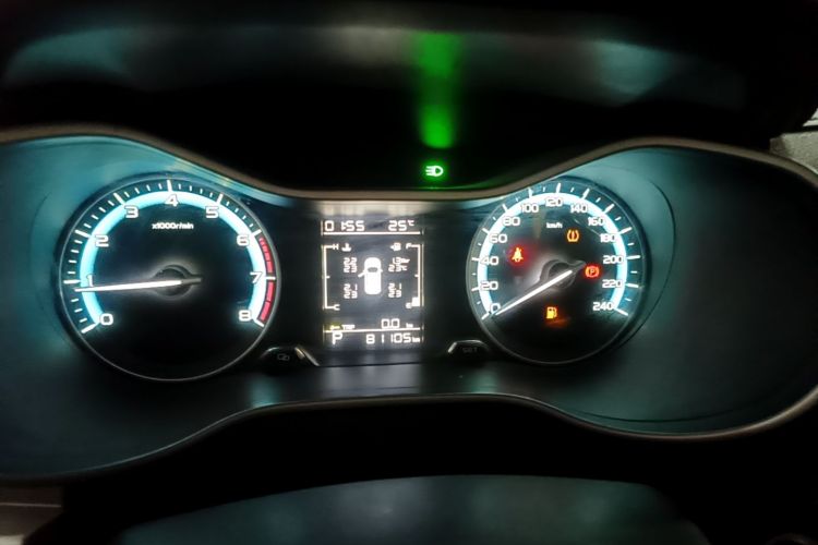 GEELY Emgrand 2021 #12 GEELY Emgrand 2021 car image #12