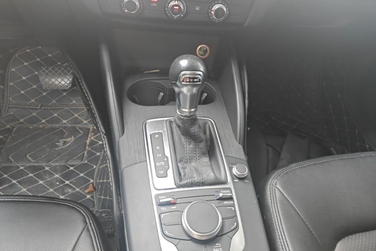 Audi A3 2017 #14 Audi A3 2017 car image #14