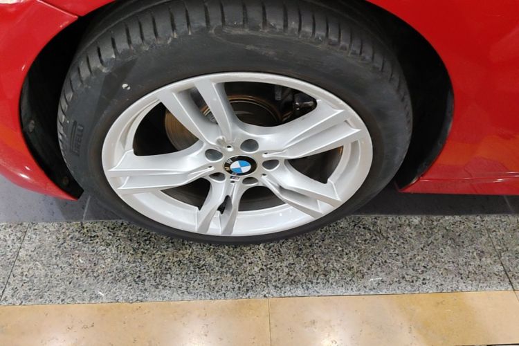 BMW 3 Series 2017 car image #9