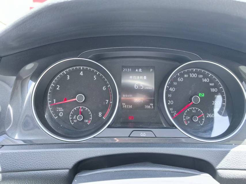 Volkswagen Golf 2019 #5 Volkswagen Golf 2019 car image #5
