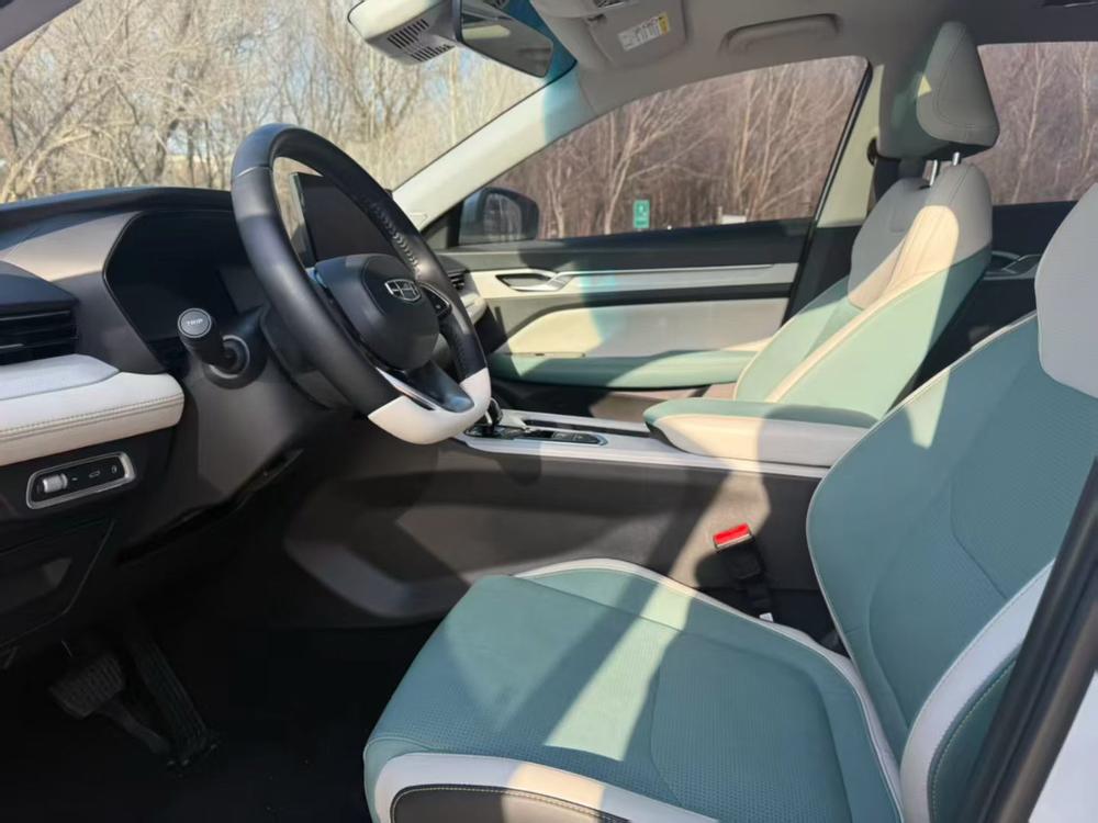 GEELY Emgrand L HiP 2023 car image #7