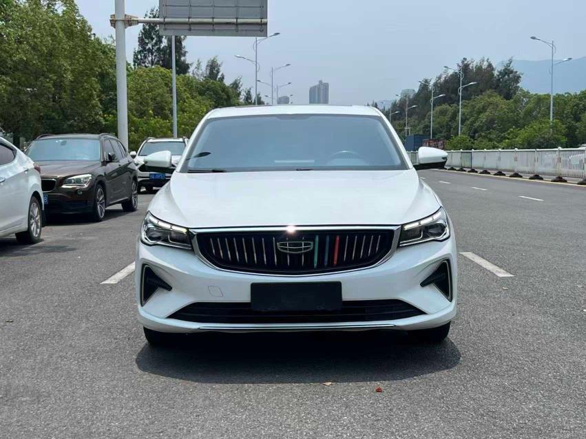 GEELY Emgrand 2022 immagine di auto #2