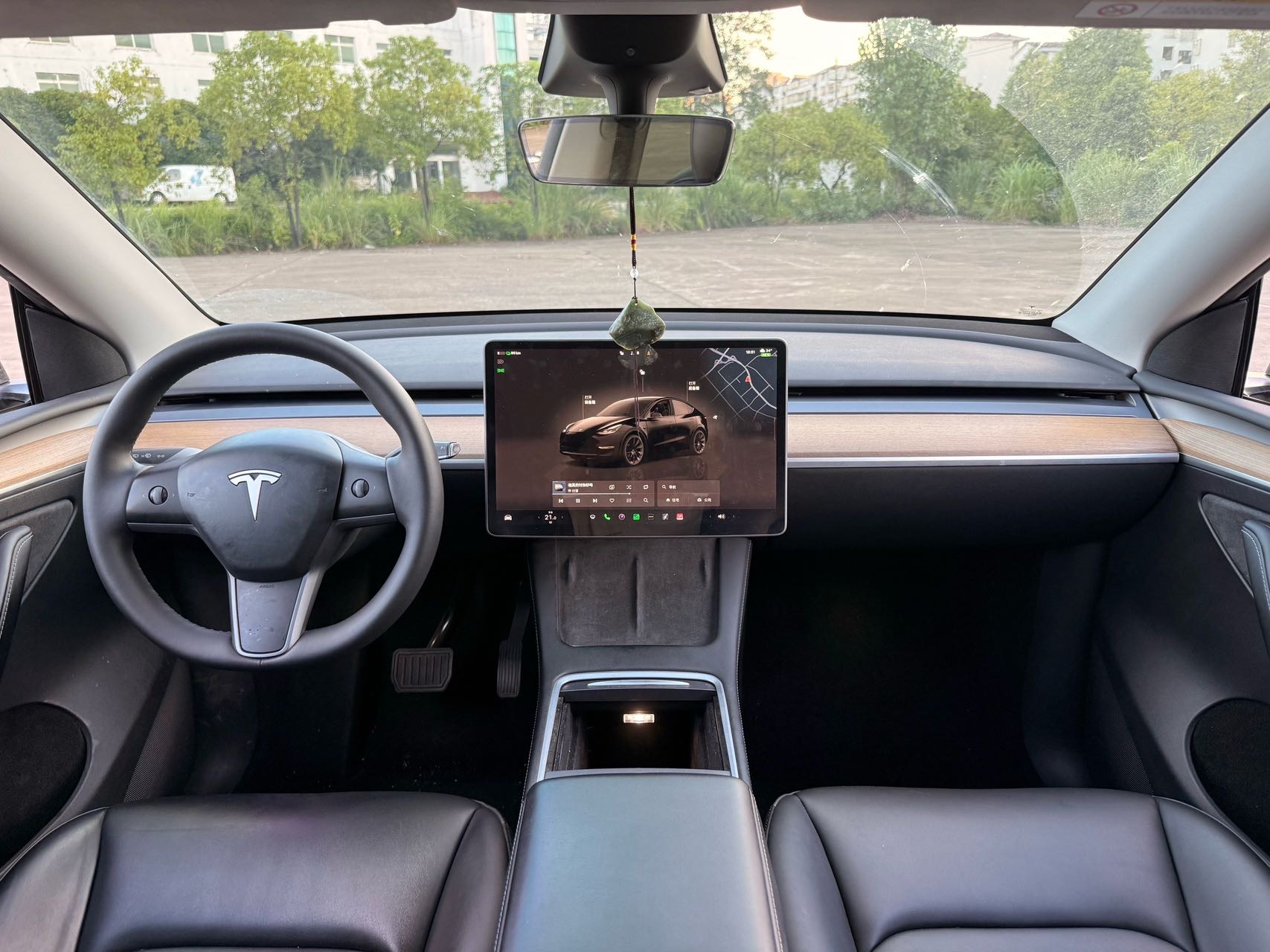 Tesla Model Y 2023 #6 Tesla Model Y 2023 изображение автомобиля #6