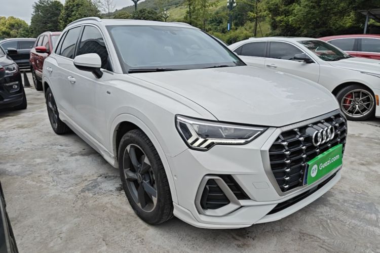 Audi Q3 2022 #4 Audi Q3 2022 car image #4