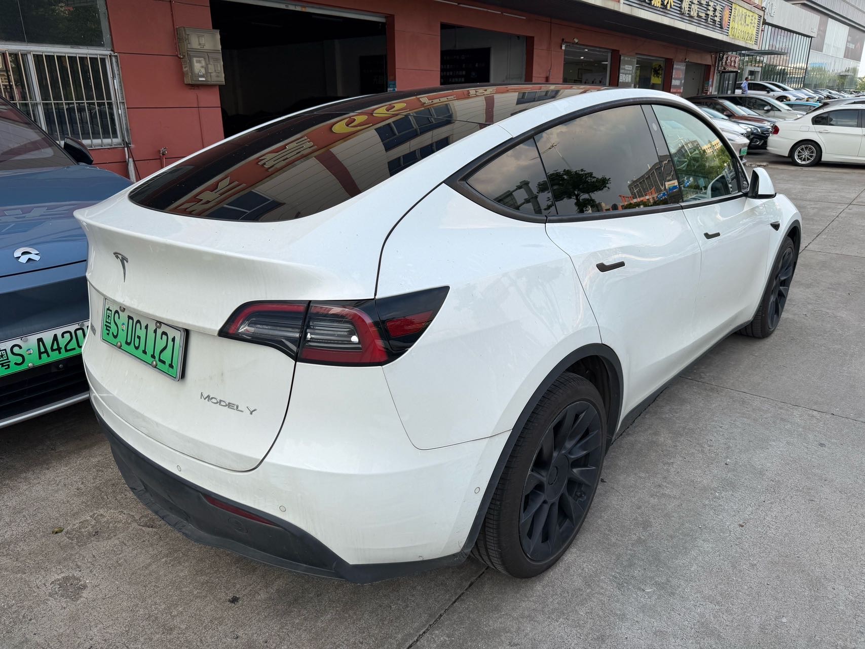 Tesla Model Y 2022 #4 Tesla Model Y 2022 car image #4