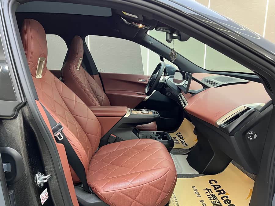 BMW iX M60 2023 car image #36