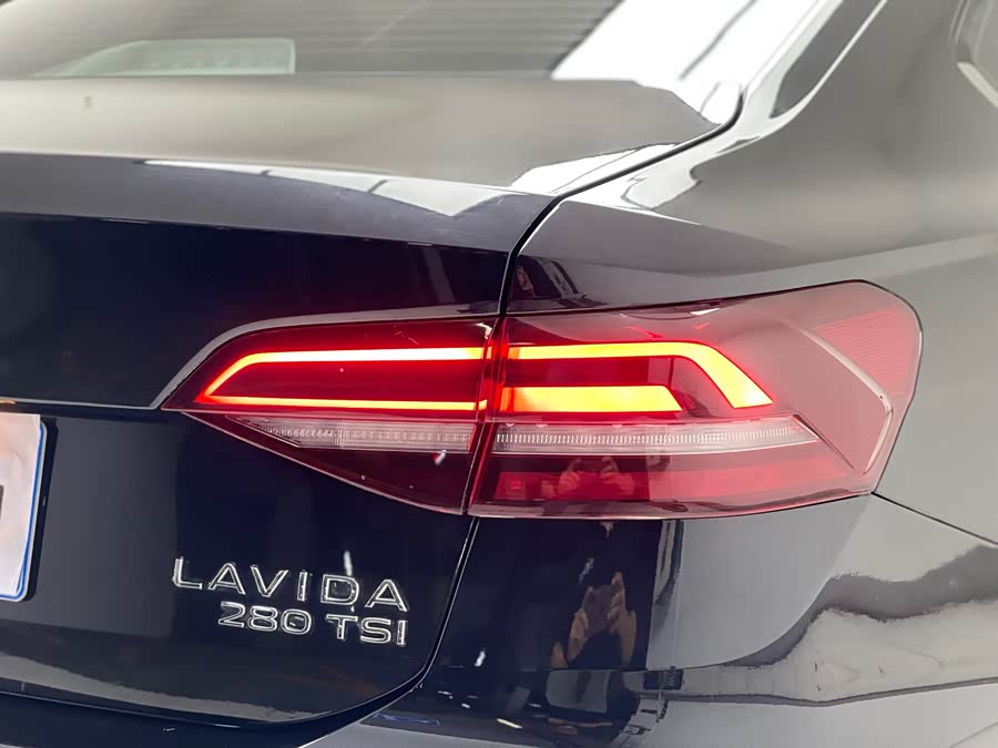 Volkswagen Lavida 2022 car image #36