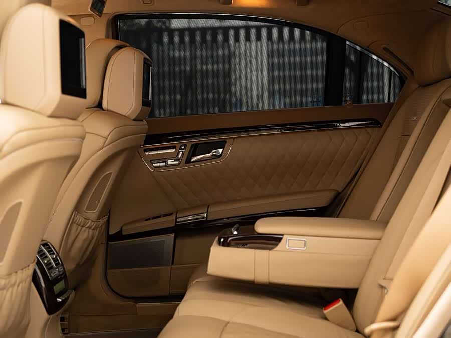 Mercedes-Benz S AMG 2011 image de voiture #36