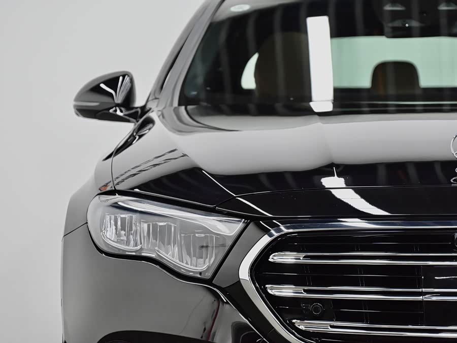 Mercedes-Benz E Class New Energy 2024 car image #36