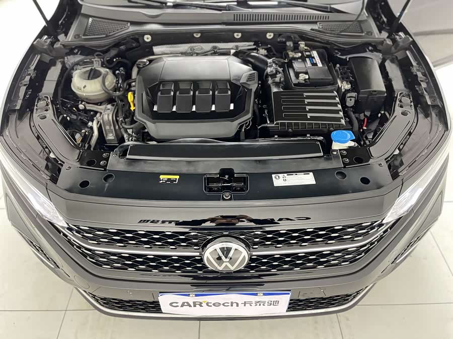 Volkswagen Passat 2022 car image #36