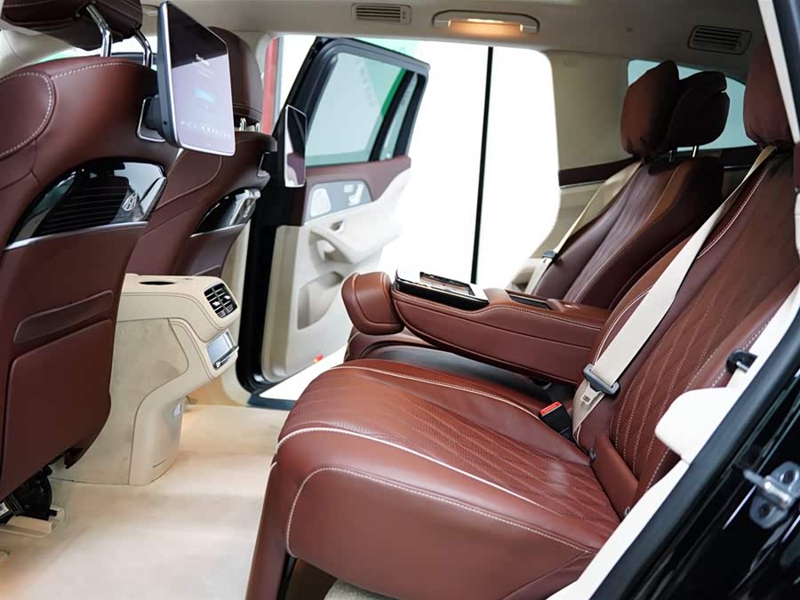 Mercedes-Benz Maybach GLS 2024 #36 Mercedes-Benz Maybach GLS 2024 car image #36