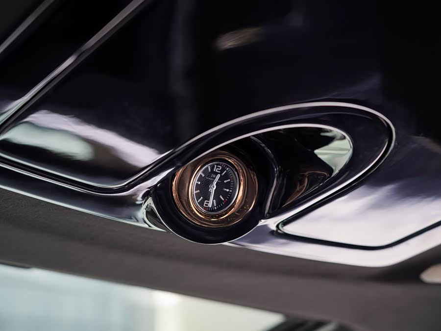 Toyota Alphard 2019 immagine di auto #36