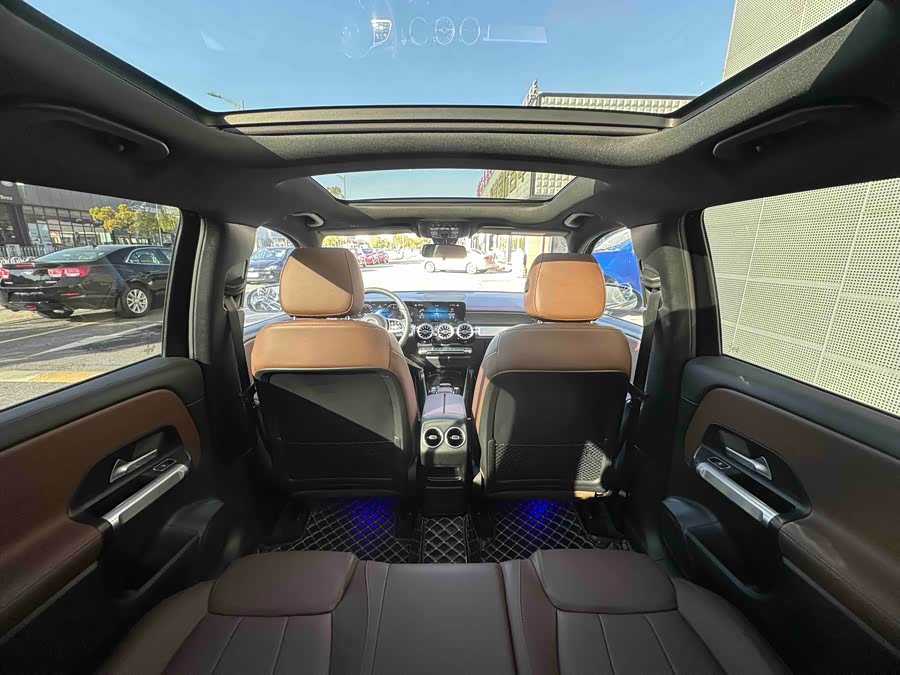 Mercedes-Benz GLB Class 2022 #36 Mercedes-Benz GLB Class 2022 car image #36