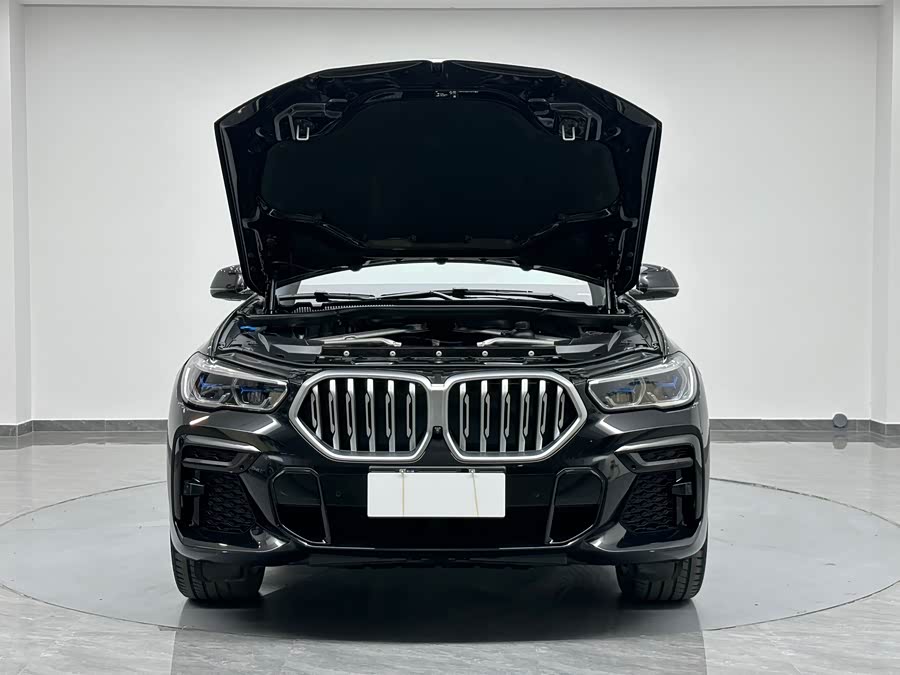 BMW X6 2022 immagine di auto #36