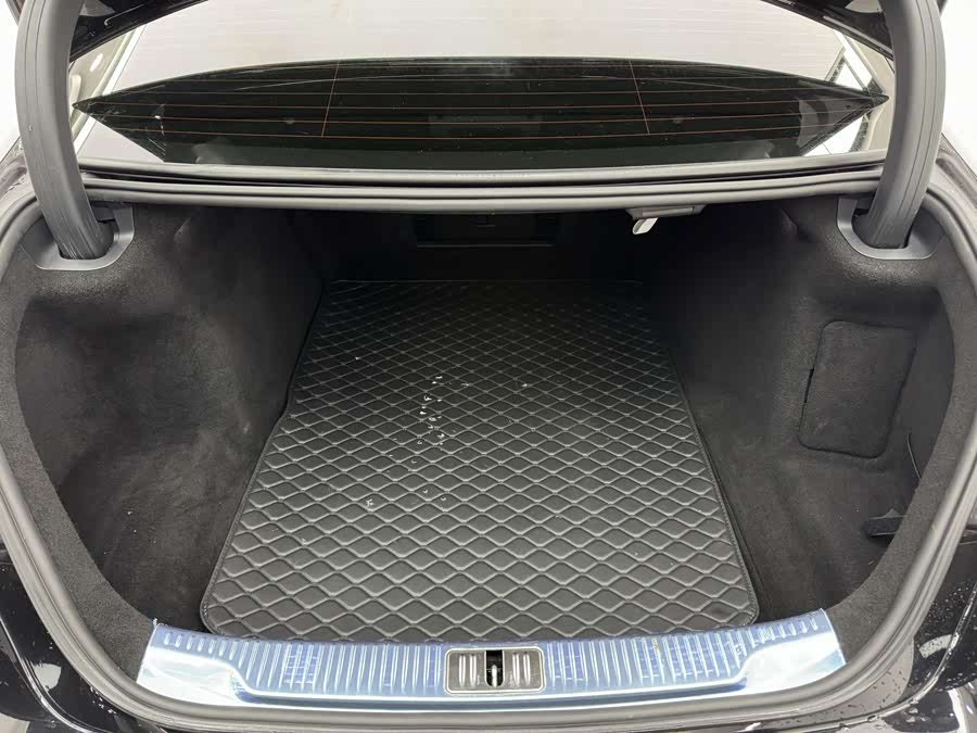 Mercedes-Benz Maybach S Class 2021 car image #36