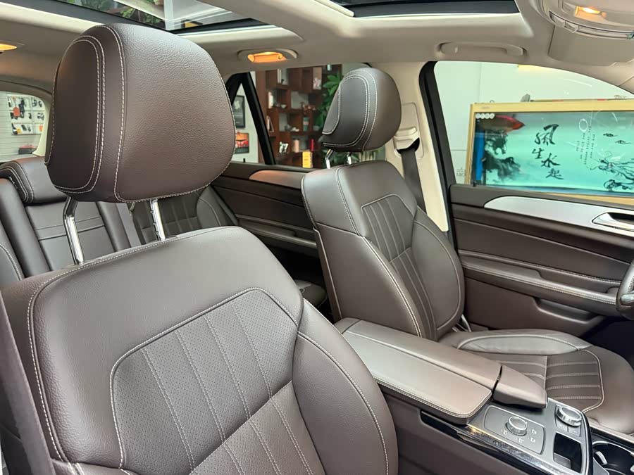 Mercedes-Benz GLE Class 2015 #36 Mercedes-Benz GLE Class 2015 car image #36