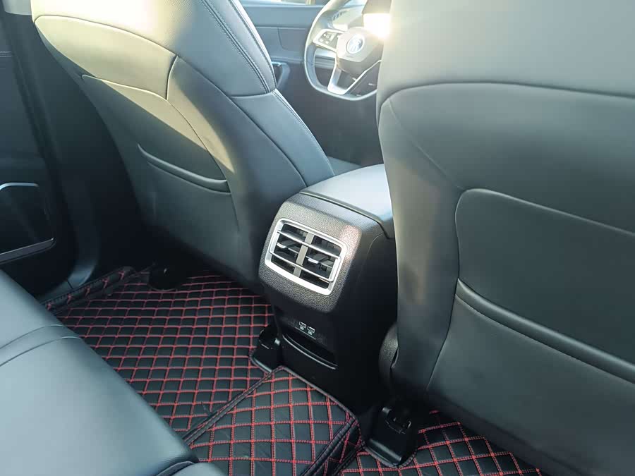 BYD Song Pro 2019 #36 BYD Song Pro 2019 car image #36