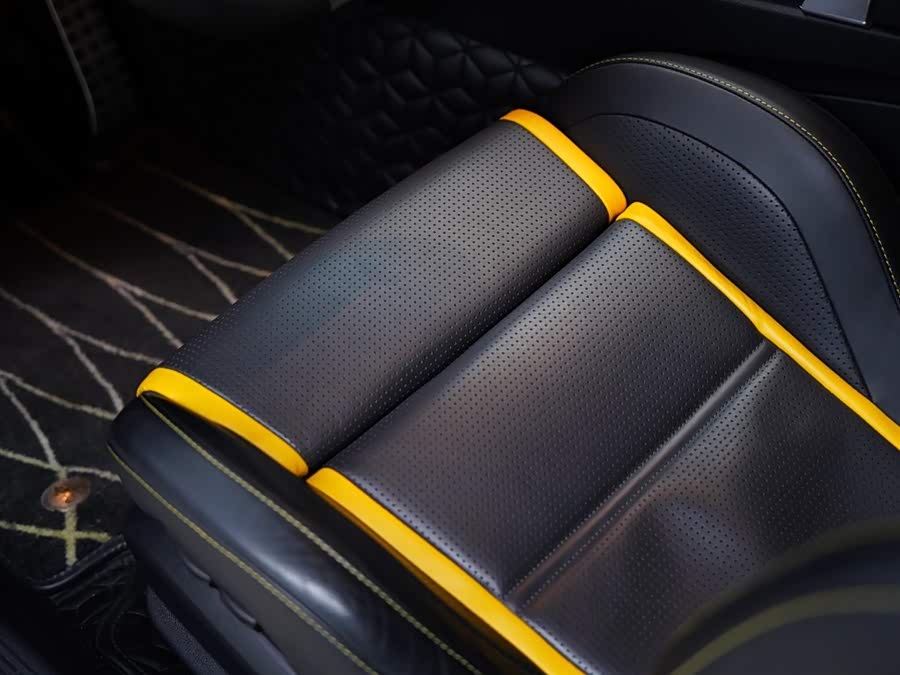 Mercedes-Benz C AMG 2021 #36 Mercedes-Benz C AMG 2021 صورة سيارة #36