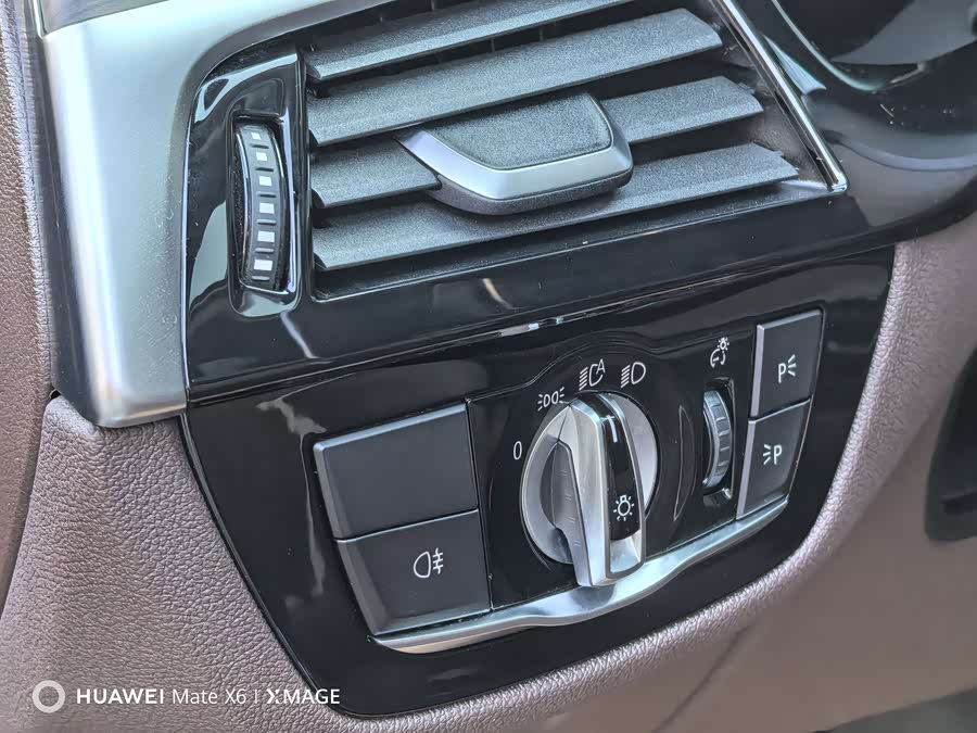 BMW 5 Series 2021 #36 BMW 5 Series 2021 immagine di auto #36