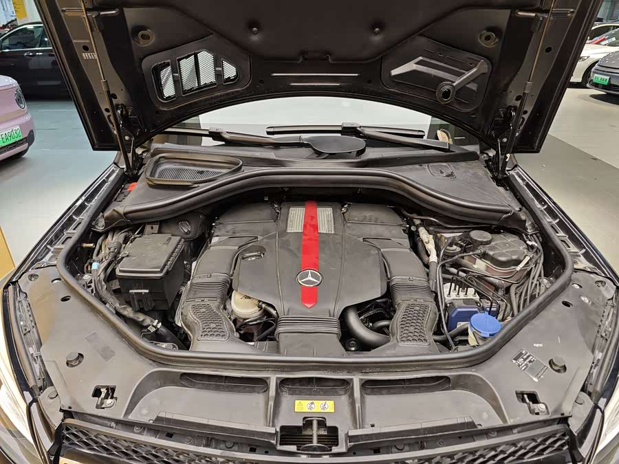 Mercedes-Benz GLE Class 2016 car image #36